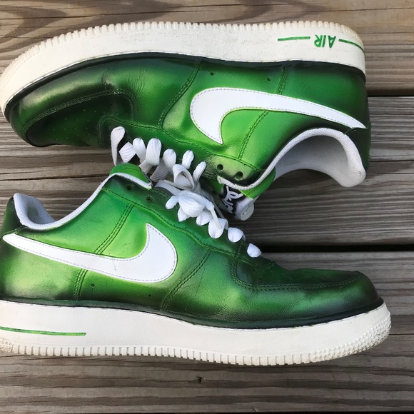 Nike Men Shoe Green Athletic Nike Air Sneaker - Picture 3 of 8